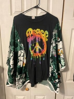 Melting Tie Dye Peace Sign Upcycled Graphic T-Shirt and Flowy Sleeves - OSFM